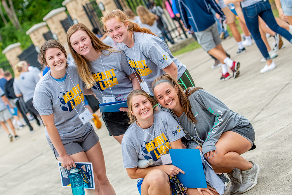 msj students during welcome weekend