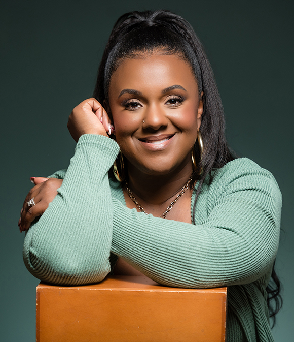 Shaunda Dawson ’25, ’18, Founder of L.OV.E. United